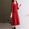 红色高端v领长袖收腰连衣裙，纯色波纹显瘦针织长裙气质显瘦妈妈装
