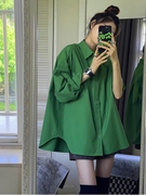 复古绿色衬衫女挺括有型质感衬衣洋气秋季设计感小众打底长袖上衣