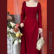 巷里法式复古红色连衣裙，秋宫廷赫本拼接显瘦气质订婚敬酒礼服长裙