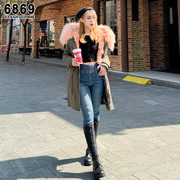 6869粉色毛领皮草女军绿色羽绒服2024年冬季韩版设计感中长款上衣