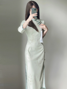 复古民国风素雅蕾丝印花长袖旗袍，2023年秋季年轻款，少女修身长款