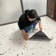自粘pvc石塑地板贴纸仿瓷砖地板革，加厚耐磨防水泥地直接贴地胶贴