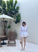 韩版性感露肩设计长袖T恤女防晒衫2024薄款小心机宽松显瘦面膜t恤