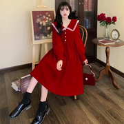 新年红色连衣裙女2024春季气质，娃娃领长袖高级感显瘦丝绒裙潮