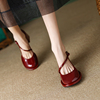 复古玛丽珍鞋女2024春酒红色漆皮圆头高跟鞋粗跟浅口甜美单鞋