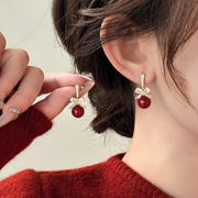 红色蝴蝶结珍珠耳饰高级感气质新年耳环百搭纯银耳钉女小众设计感