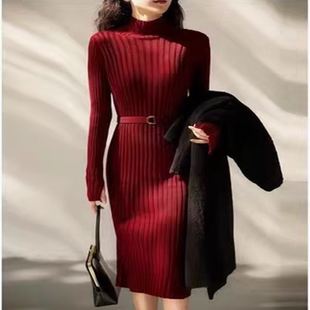 外贸原单新年红色大牌高端折扣半高领针织连衣裙中长款打底毛衣裙