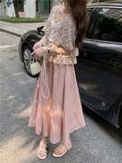 韩版小清新碎花上衣短袖雪纺，衫+粉色半身裙，a字裙两件套