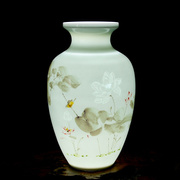 周胜堂景德镇陶瓷手绘花瓶荷韵雕刻玲珑瓷瓶博古架工艺品家居客厅