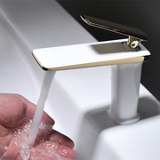 欧式全铜金色冷热面盆水龙头黑色白色台上盆浴室柜洗手盆龙头单孔