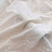 纯棉布料白色立体棉线，刺绣棉布连衣裙衬衫，服装面料桌布手工装饰布