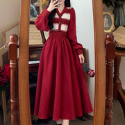 法式V领针织拼接红色连衣裙女秋冬大码灯芯绒假两件加厚毛衣长裙