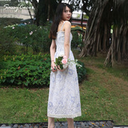 蓝色重工蕾丝设计感小众高端刺绣花修身高腰吊带裙女夏季中长裙子