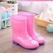 踩水粉红小码可爱儿童玩水鞋女童雨靴一体短筒漂亮厚底胶靴下雨小
