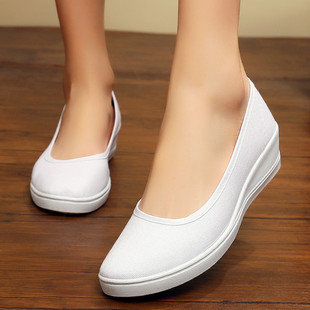 老北京布鞋女鞋一字护士鞋，白色坡跟上班工作，美容鞋透气小白鞋