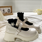 白色小皮鞋女2024春夏季高跟鞋厚底粗跟甜酷jk法式玛丽珍鞋子