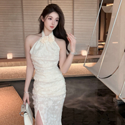 FairyJiang春季蕾丝挂脖白色背心套装女长款开叉高腰半身裙两件套