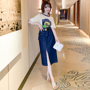 MIUCO梵高向日葵印花泡泡袖T恤+深蓝牛仔直筒开叉半裙套装
