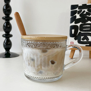 玻璃杯带盖勺牛奶杯带把手高颜值咖啡杯家用复古浮雕燕麦早餐杯子