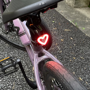 公路自行车夜骑尾灯配件装备，山地车单车骑行可爱装饰警示灯可充电