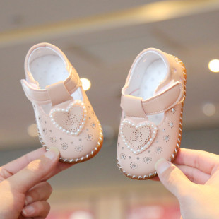 春夏女宝宝凉鞋0-2岁软底防滑婴儿公主鞋透气皮鞋学步鞋洞洞鞋子