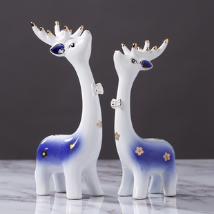 现代陶瓷工艺品摆件小鹿，家居房间装饰品创意结婚礼物，客厅玄关摆设