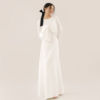 tansshop大蝴蝶结造型简约气质，白色礼服裙，长款a字裙摆长袖轻婚纱
