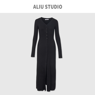 Aliu Studio高级感赫本风御姐气质黑色修身V领开衫中长款外套女