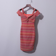 针织一字肩彩色吊带条纹，连衣裙纯欲风彩色，夏季性感辣妹包臀短