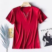 高端刺绣真丝短袖t恤女夏季薄款宽松v领体恤，减龄上衣酒红色打底衫