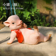 花园装饰仿真动物可爱小猪创意，树脂摆件铁锹庭院阳台卡通雕塑模型