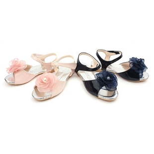 韩国进口童鞋女中大童蕾丝花朵珍珠公主露趾凉鞋160-210