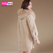 羊毛皮草外套女装，2024冬季中长款狐狸毛领，时尚休闲羊剪绒大衣