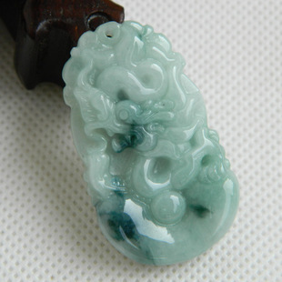  爱翠珠宝 老坑飘花十二生肖吊坠 a货天然翡翠属相项坠 正品玉器