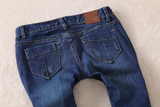 2012春装新品 BCBG原单 提臀设计 蓝色抓痕 超显瘦小脚牛仔裤 女