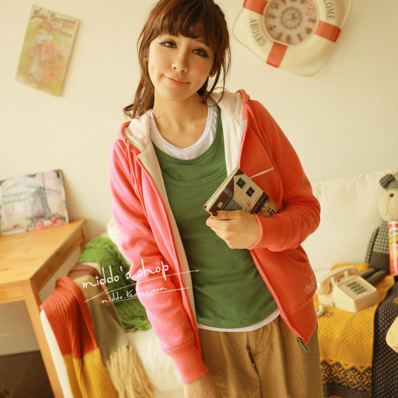<em>女卫衣</em>女2012春卫衣加绒<em>外套连帽</em>纯色拉链开