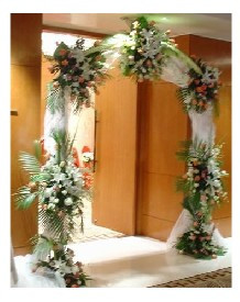 2812上海市区 花好月圆鲜花实体店 淘宝店 拱门