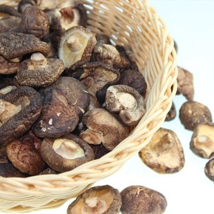  东北特产野生蘑菇 特级香菇干山珍干货 农家冬菇 特价250g2件包邮