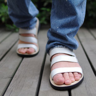 2011 leisure fashion leather summer men's clearance tide slippers leather cool beach shoes skin slippers men