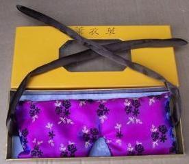 纯天然熏衣草香熏安眠护眼袋/优质丝绸熏衣草眼罩 消除黑眼圈等在类目 居家日用, 防护用品, 眼罩中 - 来自Buy2taobao.com提供专业的淘宝代购服务