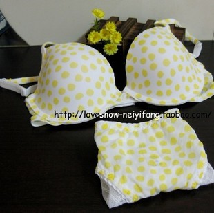 两件包邮LA*SENZA娜圣莎<em>小点</em>牛奶丝光面<em>聚拢</em>