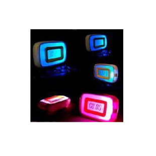  创意家居 正品促销 声声变声控七彩水晶万年历(UI882) 超低价
