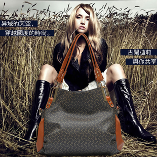 <em>秋装 新款</em> 正品 <em>风笛</em> 欧美 牛仔<em>短裤</em> 配腰带 030