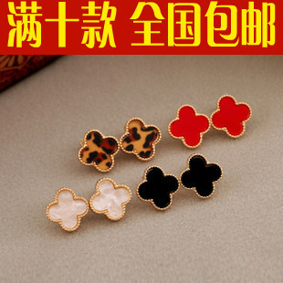  0536秒杀欧美饰品批发 满满爱意四叶草 爱心滴油 金边耳钉耳饰 女