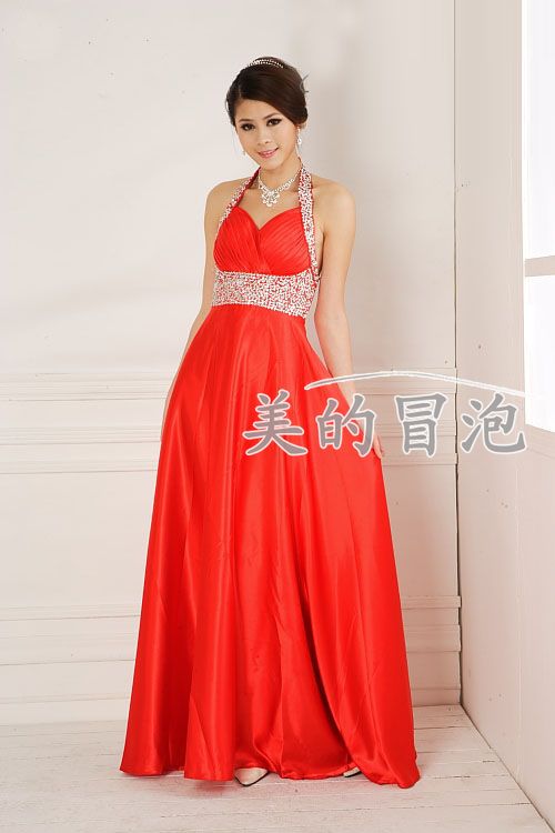 欧美大牌同款婚纱礼服 结婚 新娘 时尚敬酒服 走秀款 显瘦有大码 欧美大牌同款婚纱礼服 结婚 新娘 时尚敬酒服 走秀款 显瘦有大码