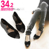 2012新款韩版大码女鞋子40-43蝴蝶结黑色清仓平底鞋尖头平跟单鞋