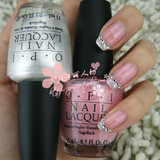 Opi 法式特价组合35元分装5毫升宽刷 H19+L03 新娘必备 送法式贴

优惠3%返利:0.0105
