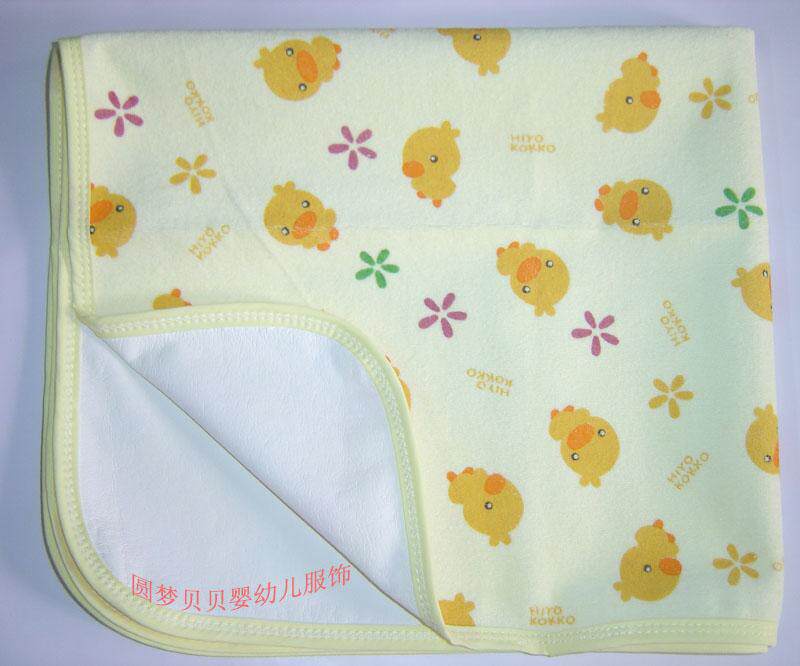 *冲三皇冠大特价*出口日本 黄色小鸭 防水隔尿垫(70*60cm)