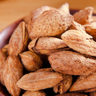  淘滋源坚果零食 浙江特产年货 新疆薄壳杏仁 巴旦木 250g 超特级