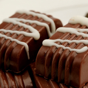  甘滋罗 法国香草口味手工松露巧克力400g礼盒装 零食品进口料包邮
